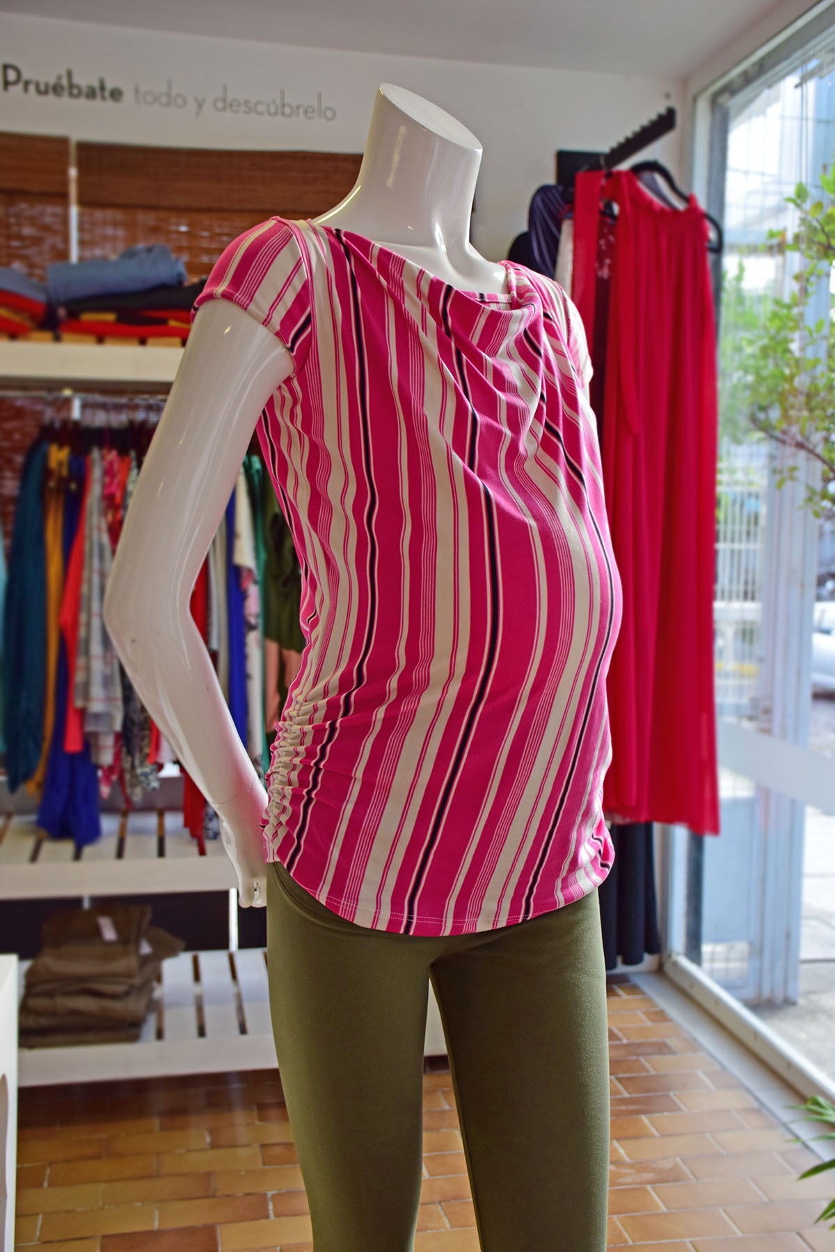 Blusa Cometa Líneas