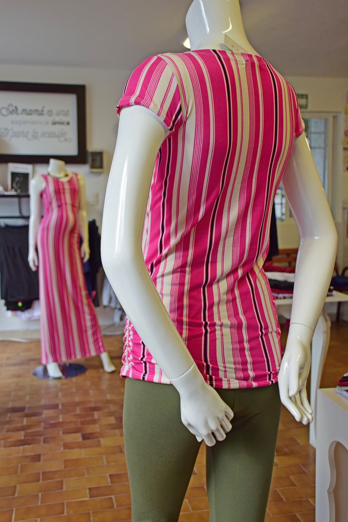 Blusa Cometa Líneas